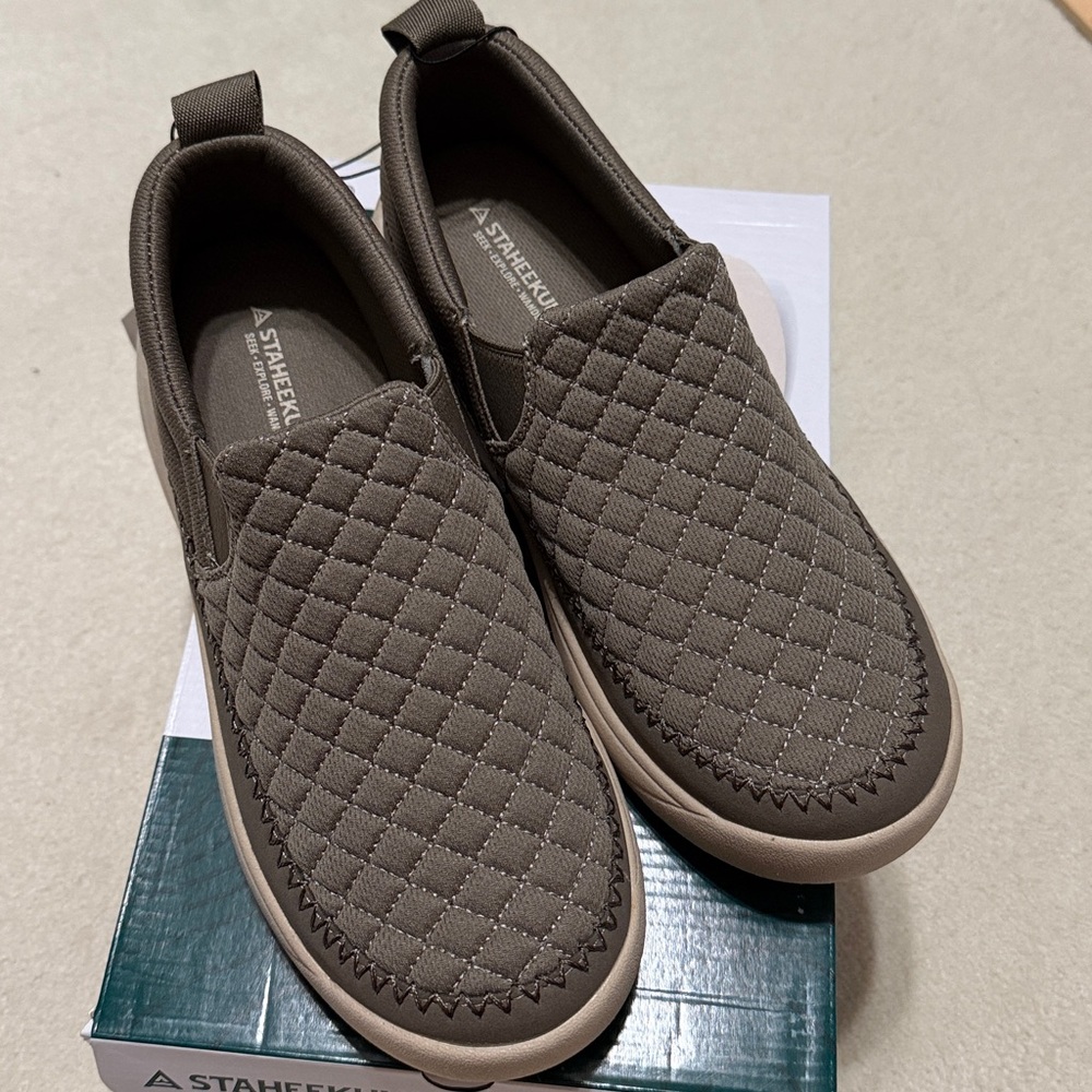 Staheekum Quilted Slip-On Shoes Tan size 9 NIB